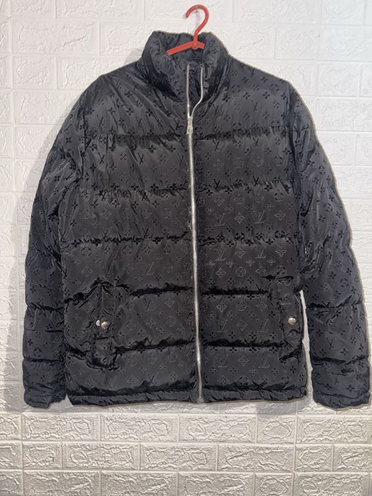 Пуховік Louis Vuitton