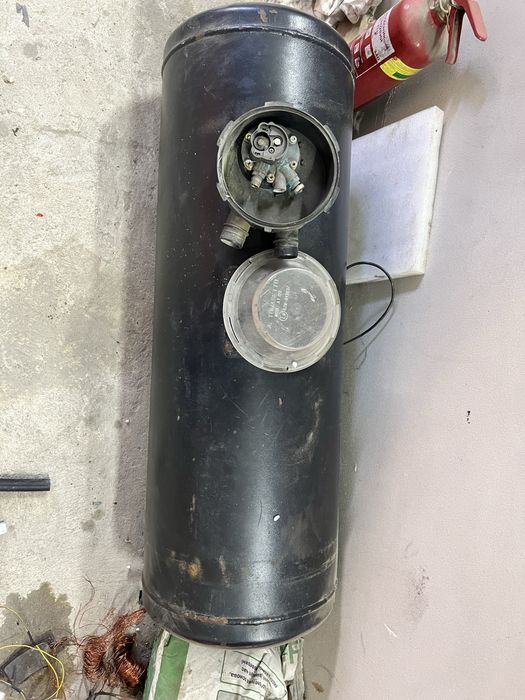 Балон газовий автомобільний б/у