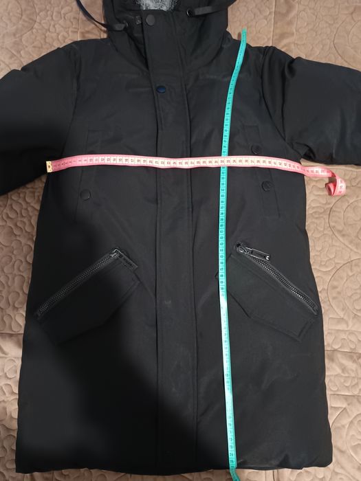 Продам зимову куртку на хлопчика.