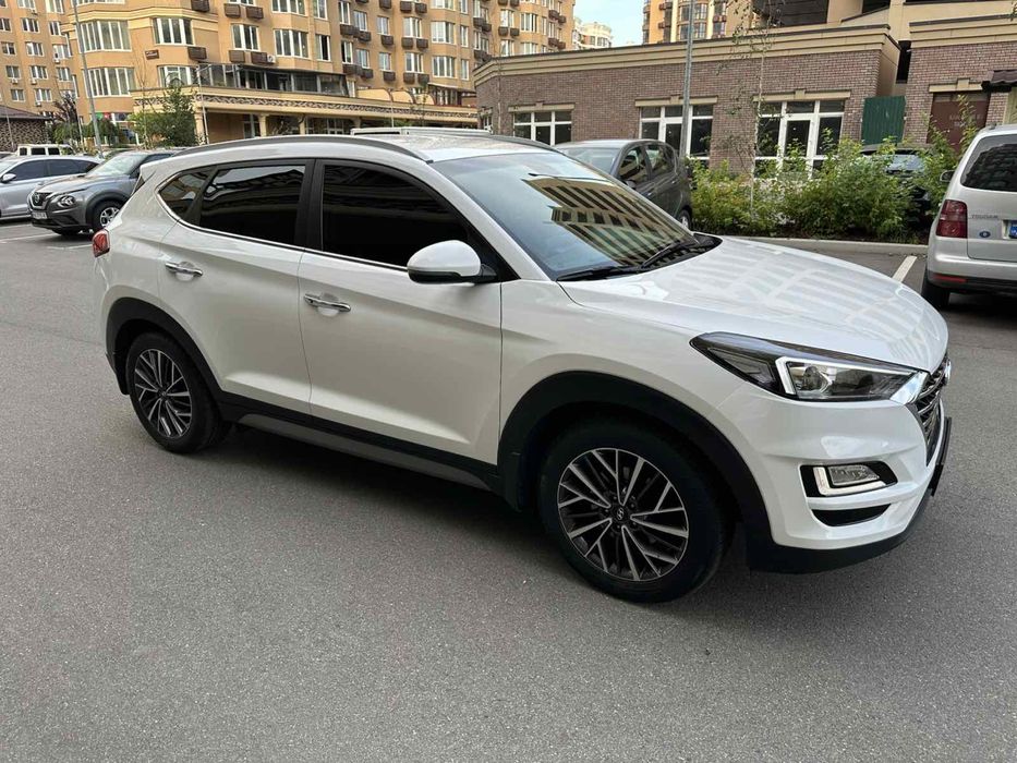 Легковий автомобіль
