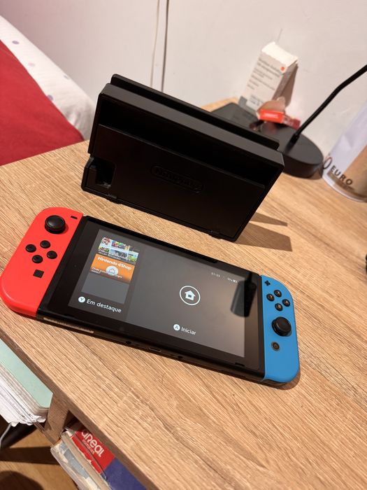 Nintendo switch pouco usada