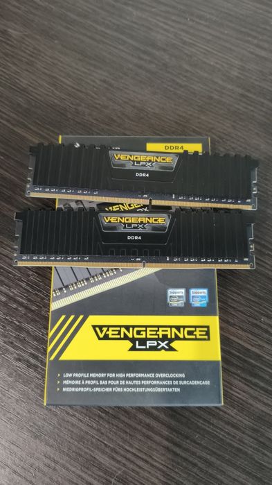 Продам Corsair Vengeance LPX DDR4 16GB (2x8GB) 3200Mhz CMK16GX4M2B3200C16