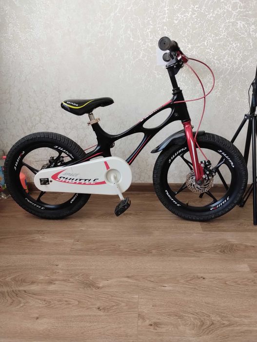 Дорогой бренд Фирменный велосипед Royal ( от 3 лет ) магниевая рама