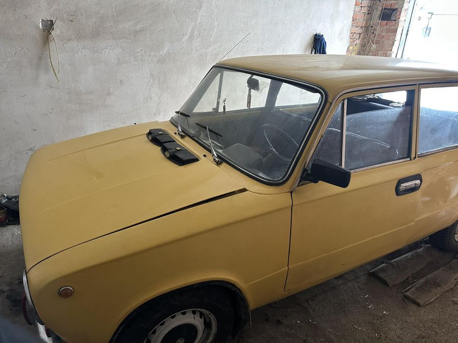 Ваз 2101 жигули .