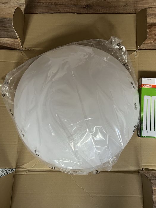 NOWA okrągła lampa sufitowa osram + świetlówki