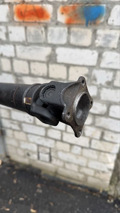 Карданний вал Subaru