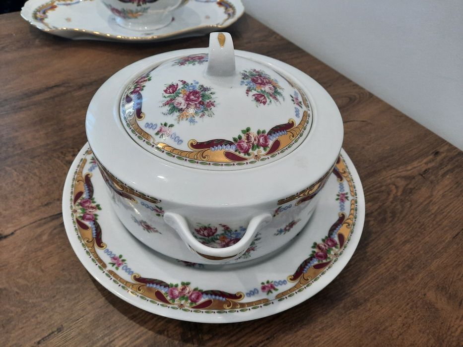 Limoges Dinner Set436854635271311365