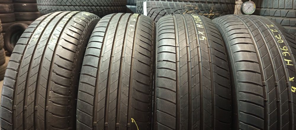 215/60R17 Bridgestone Turanza T005