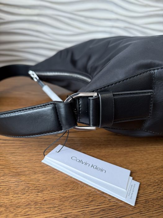 Жіноча сумка Calvin Klein