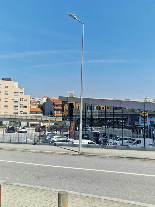Lugar de garagem nas Antas - Praça Afonso Pinto de Magalhães
