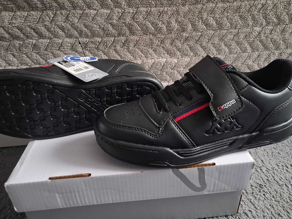 Nowe buty chłopięce Kappa rozmiar 35