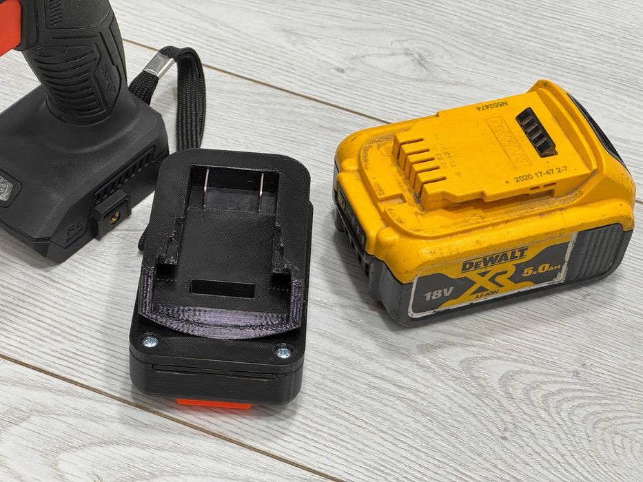 Адаптер перехідник з інструменту Dnipro m на акб Dewalt 3д друк