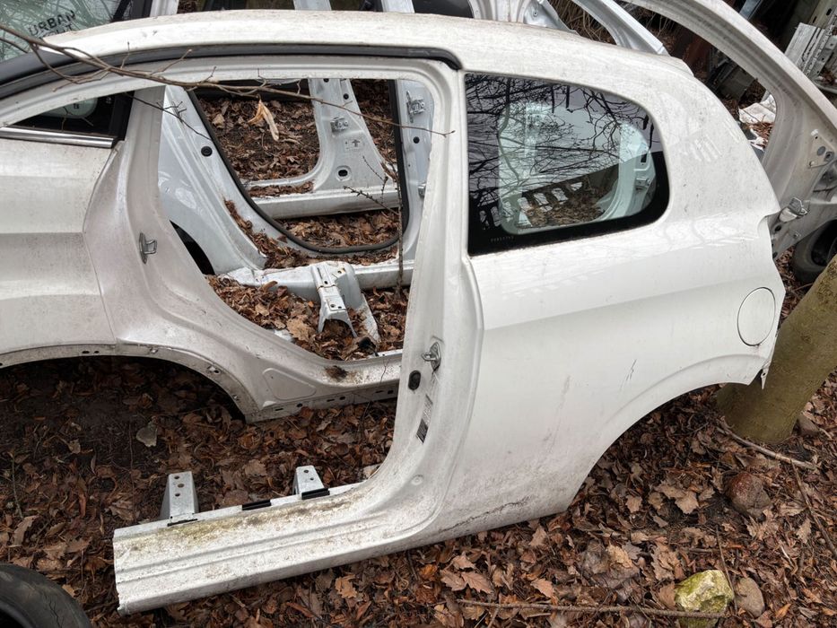 Błotnik lewy tył Citroen C1 II 3D