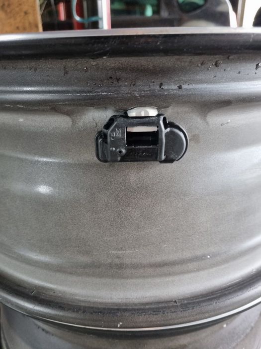 Felgi aluminiowe Mercedes 16cali z czujnikami