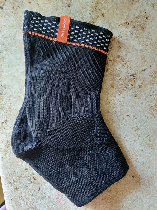 Еластичний бандаж