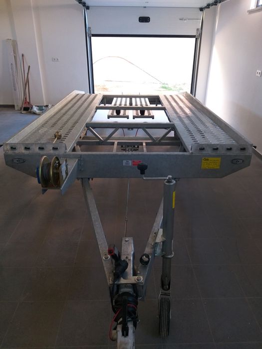Atrelado p/ carros 400×210 m Blyss 2700kgs