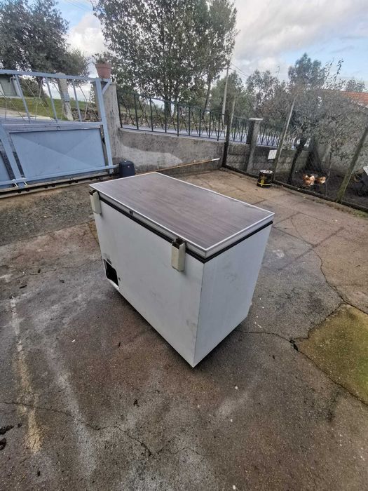 Arca congeladora marca Orima