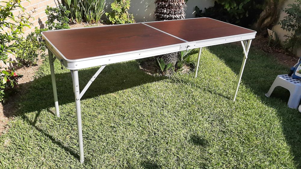Mesa de campismo Dobrável 160x60cm Castanha (MaxMat)