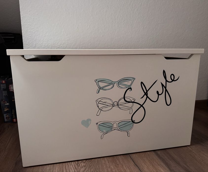 Komplet mebli dla dziewczynki