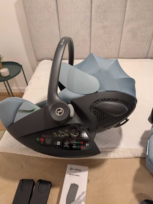 Conjunto Cybex Ovos Cloud G Plus + com adaptadores Gazelle S