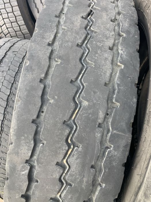 Z1. 11/22,5 Michelin XZY-2
