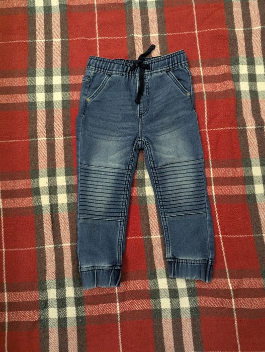 Нові Лупілу розмір 98/104