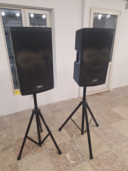 Дві активні колонки FBT X-LITE 12A
