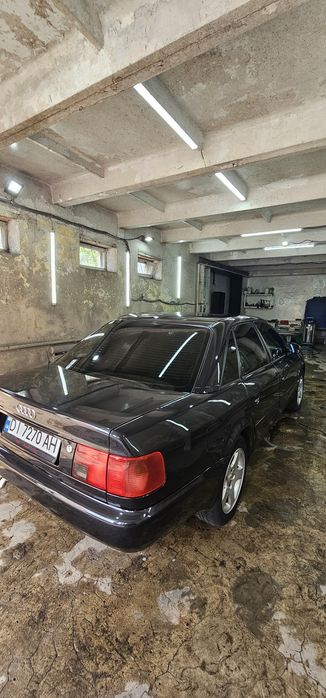 Audi A6 C4 автомат дизель