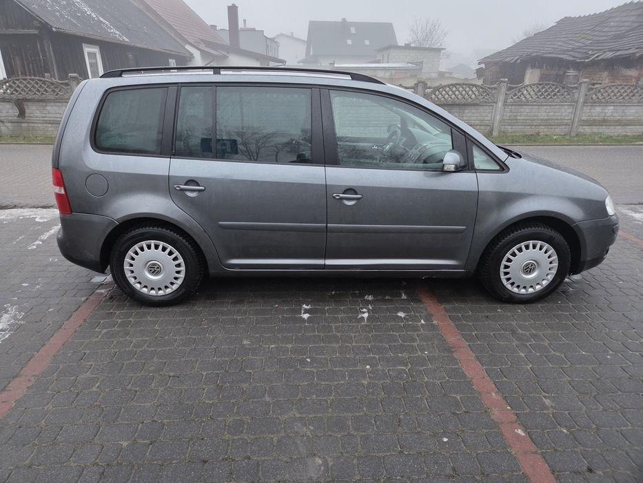 VW Touran 2.0 TDI 7 osobowy