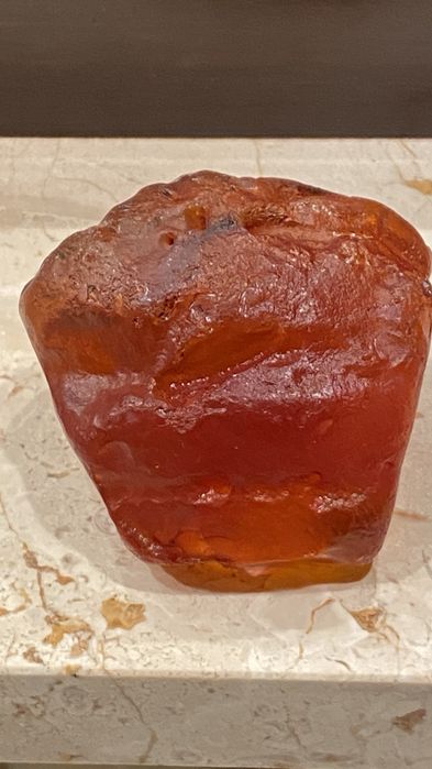 Bursztyn baltycki surowy(202g.) baltic amber