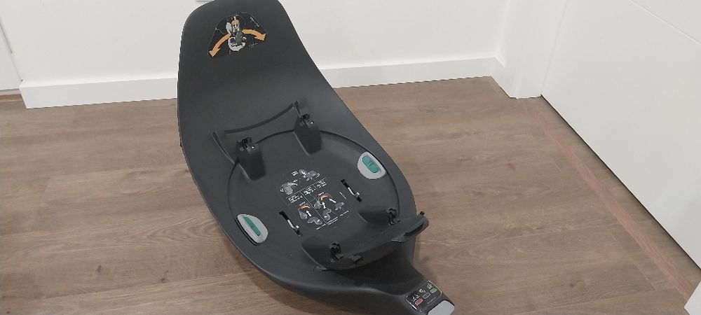 Ovo com suporte/base  isofix
