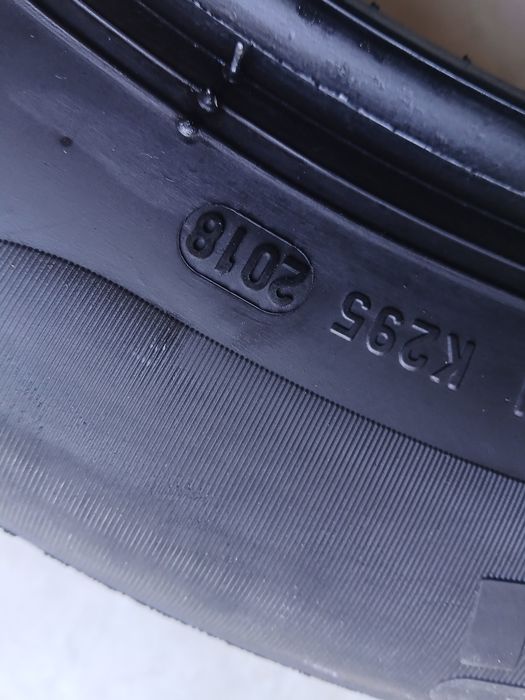 2 pneus 225 55 r16 Pirelli