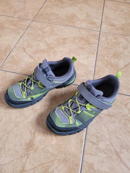 Buty turystyczne dla dzieci Quechua MH120