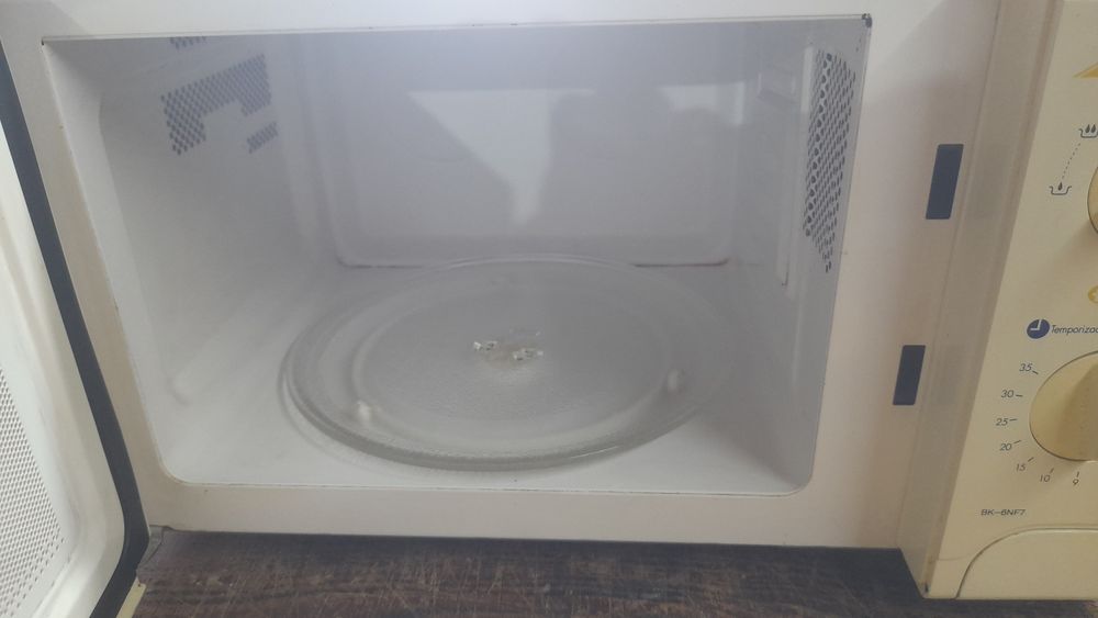 Microondas becken impecável
