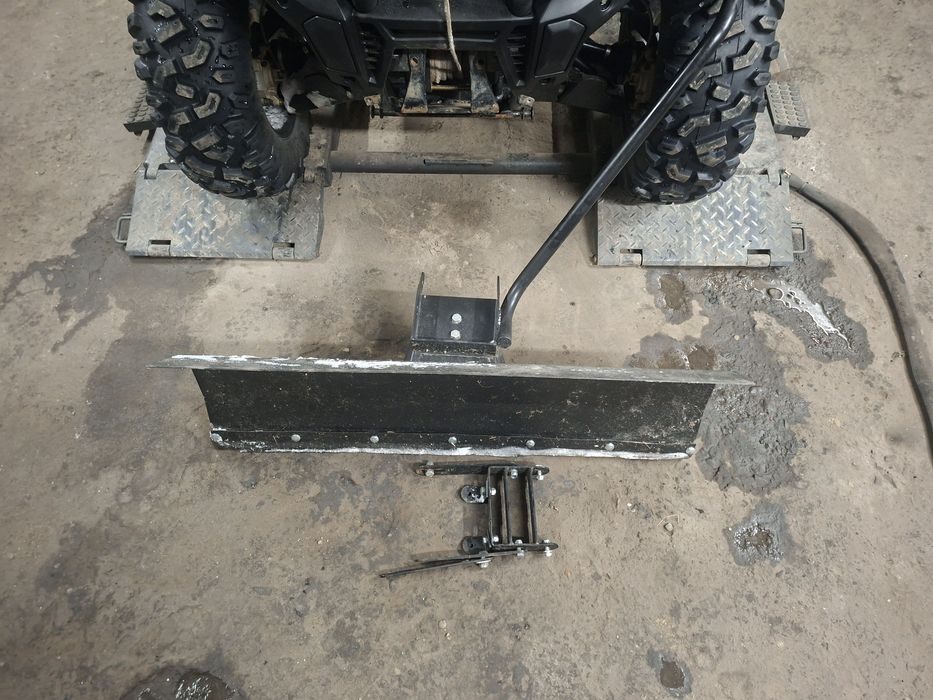 Pług110cm  do Quada lub Traktorka,dźwignia ręczna,uniwersalny,adaptery