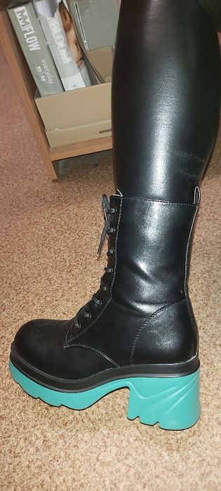 Hit styl glany traper botki zielona podeszwa workery gruba platforma r