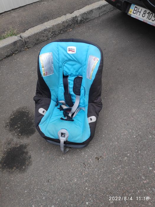 Детское автомобильное кресло