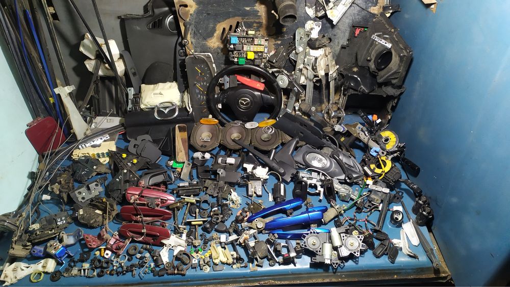 Запчастини Мазда 626 GE Мазда 3 BK