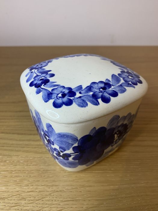 Fajans, Włocławek, Koło - pojemnik, jak nowy