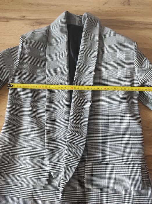 Garnitur damski na komunię i inne okazje .