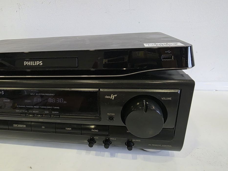 Amplituner Technics SA-EX120 AV i Odtwarzacz Blu-ray/DVD Philips BDP77