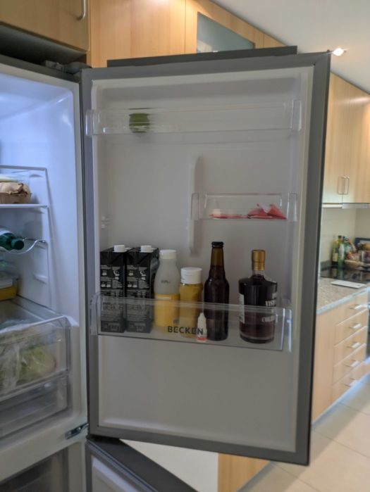 Frigorífico combinado Becken  BC5190 IX (na garantia)