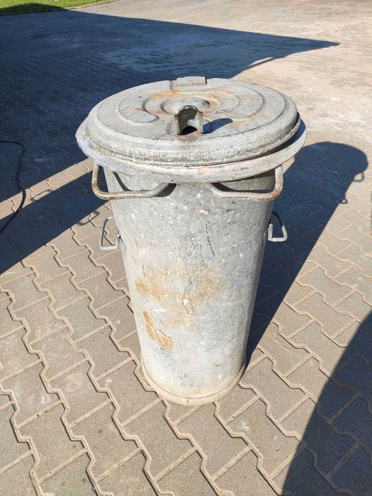 Pojemnik kubeł śmietnik ocynk ok 110l