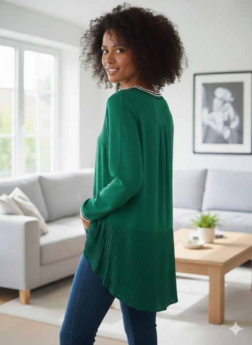 Blusa verde, fluída e original - Tiffosi - Tamanho S