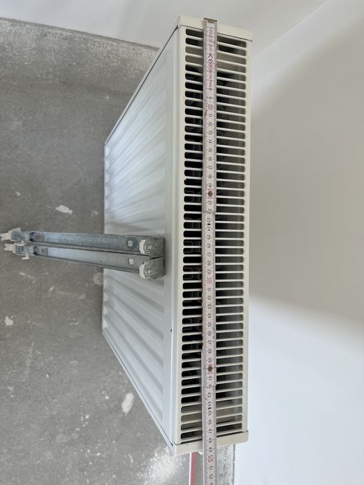 Grzejnik biały stalowy