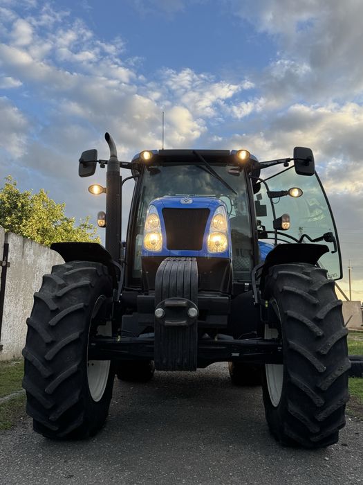 Продам трактор New Holland Т6050