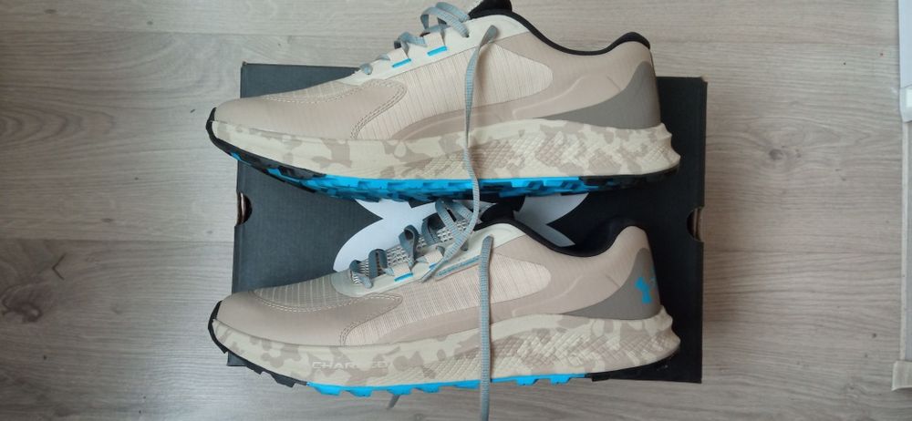 Чоловічі кросівки для бігу Under Armour Charged Bandit TR 3 EU45