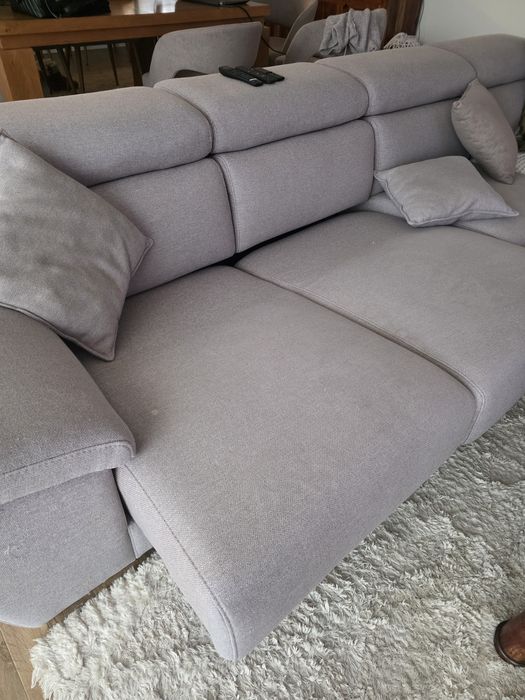 Sofá com chaise long