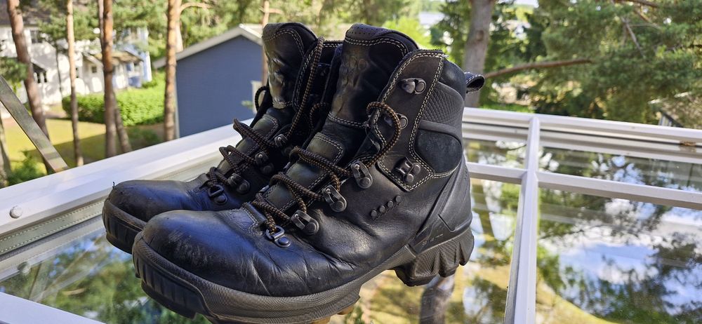 Buty w góry Ecco Biom Hike roz. 41 wędrówki