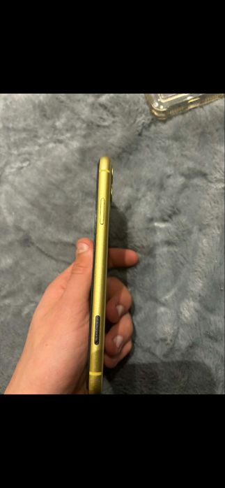 Iphone 11 stan bardzo dobry 64gb